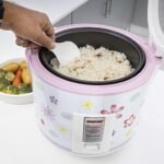 Geepas GRC4331N 3.2l capacity rice cooker - Image 5