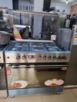 Cook with Ease: Blueflame Electric Cooker Plus Oven E9042FER-NOX - Image 2
