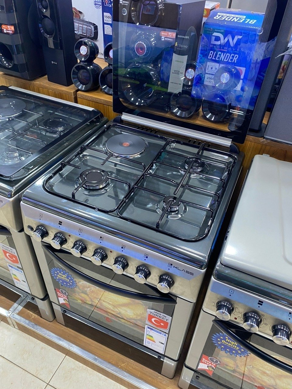 img-20221227-wa0021.jpg Klass 3Gas + 1Electric 60X60 Cooker With Electric Oven – Grey - Image 1
